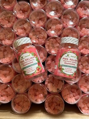 Regulate Menstruation Gummy OEM Womb Detox Yoni Gummies 3g*60 Sandwich Diamond Shape